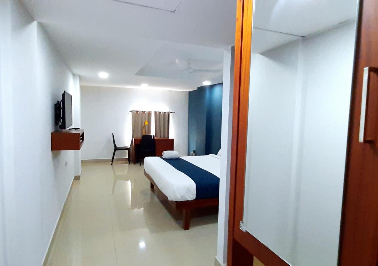 The Reach Hotel Kochi Dış mekan fotoğraf