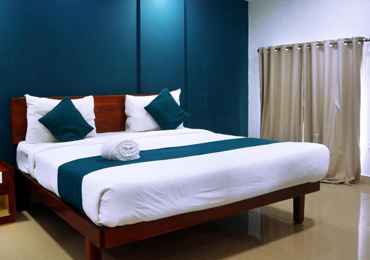 The Reach Hotel Kochi Dış mekan fotoğraf
