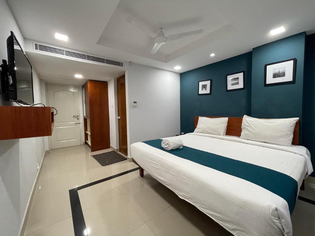 The Reach Hotel Kochi Dış mekan fotoğraf