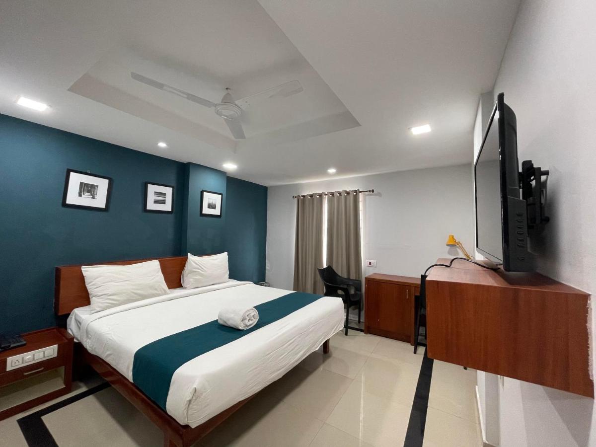 The Reach Hotel Kochi Dış mekan fotoğraf