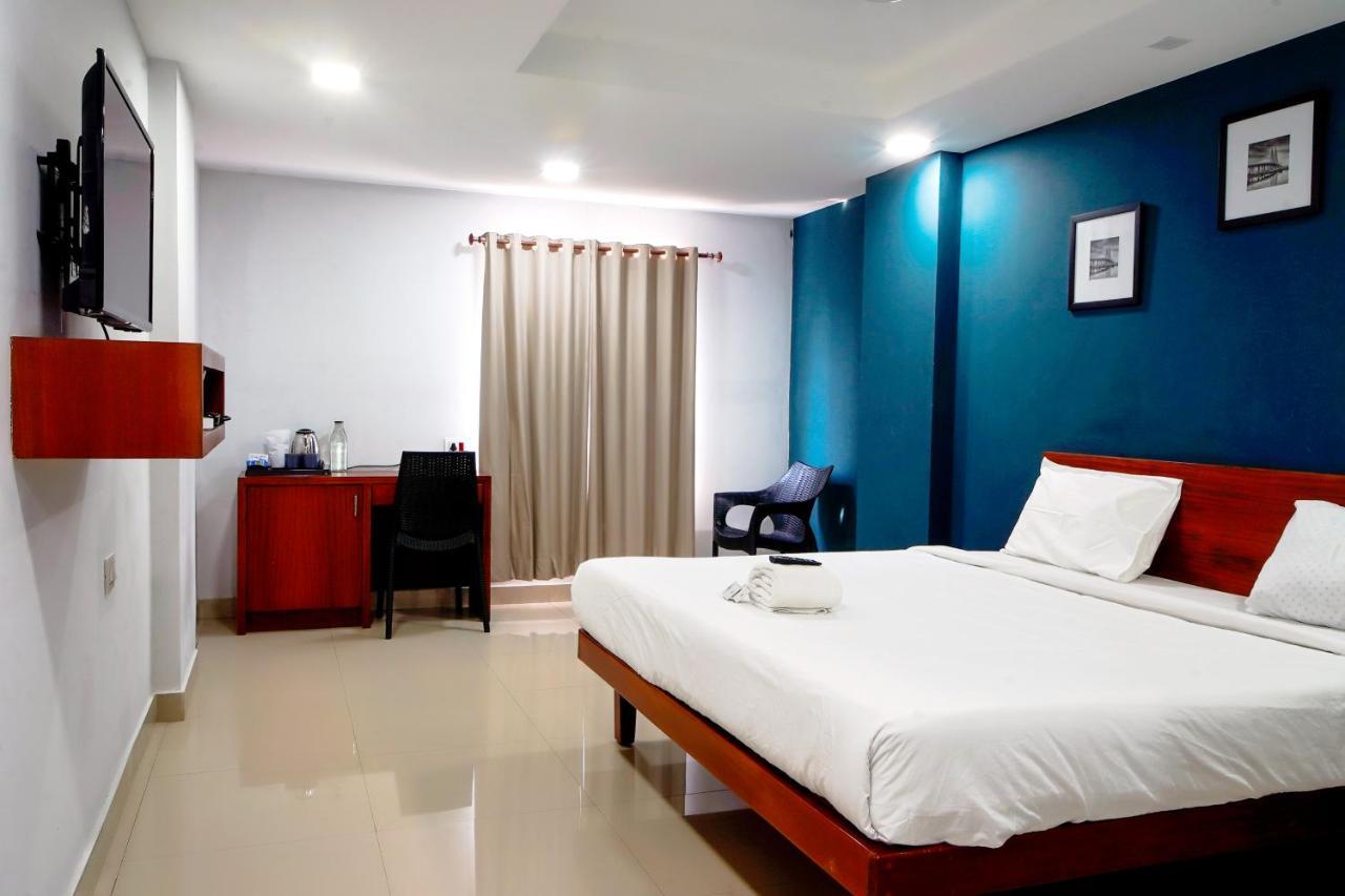 The Reach Hotel Kochi Dış mekan fotoğraf