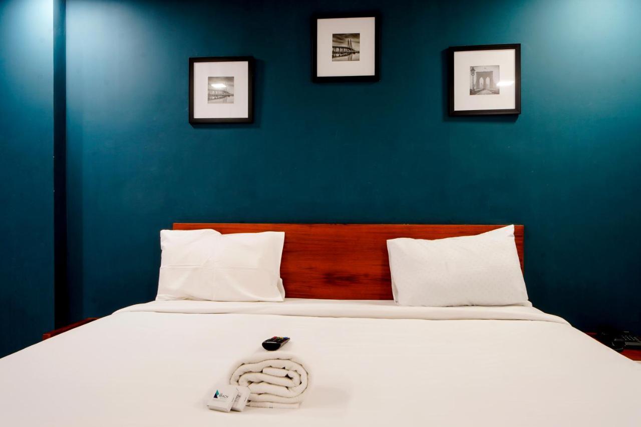 The Reach Hotel Kochi Dış mekan fotoğraf