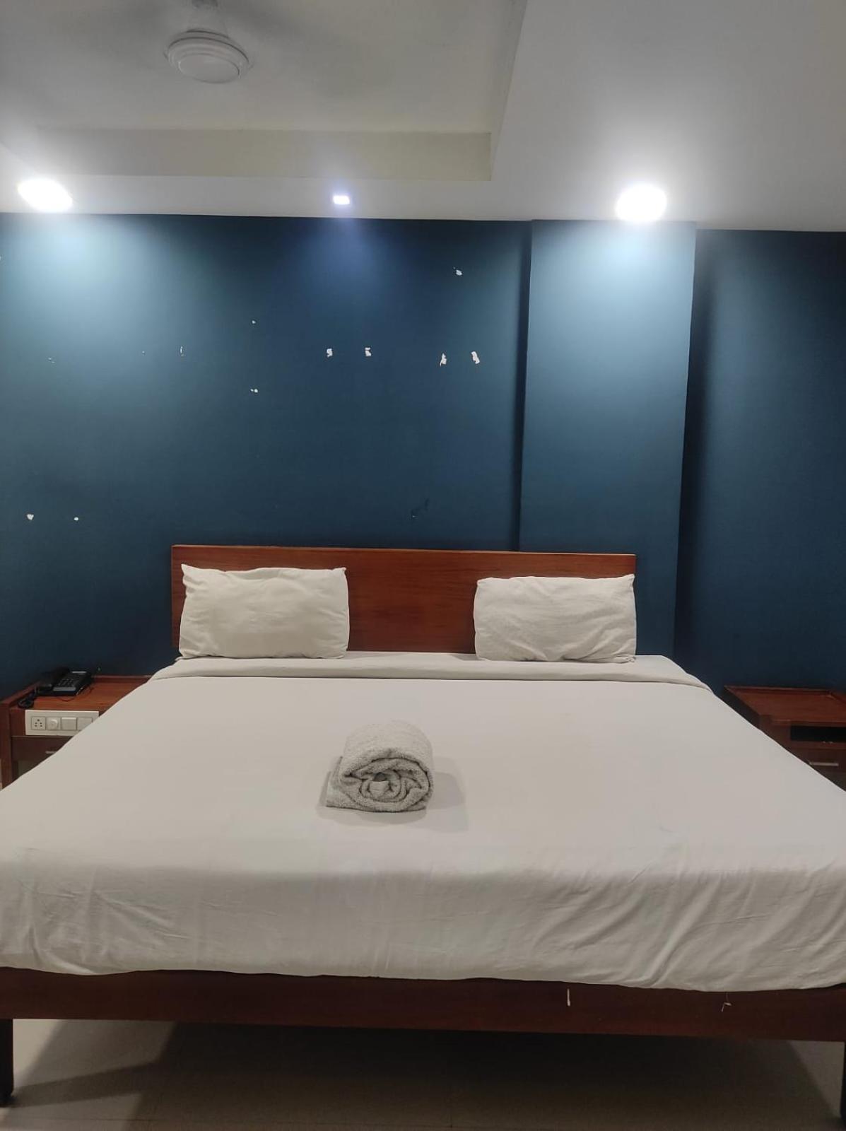 The Reach Hotel Kochi Dış mekan fotoğraf